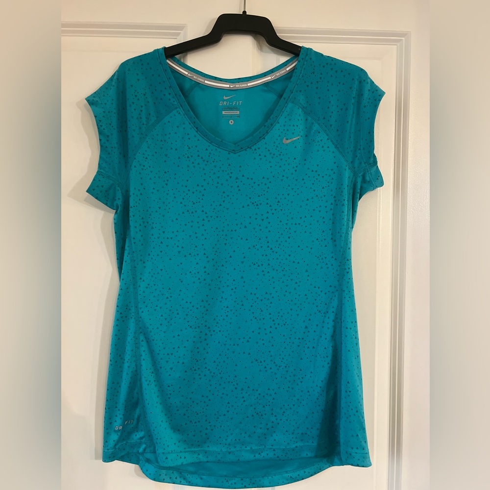 Nike Running Dri-Fit T-shirt in Blue
